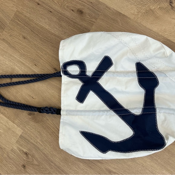 Nautical White and Blue Tote Bag - Picture 1 of 4